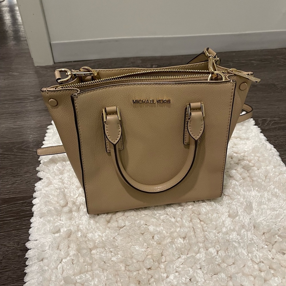 Pink Michael Kors cross body purse